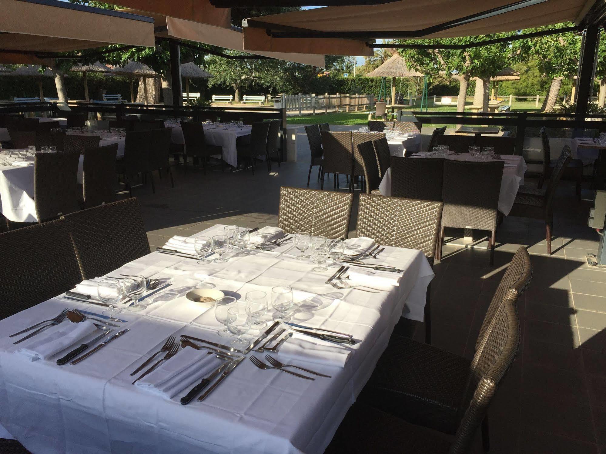Hotel Club La Font Des Horts Hyères Kültér fotó